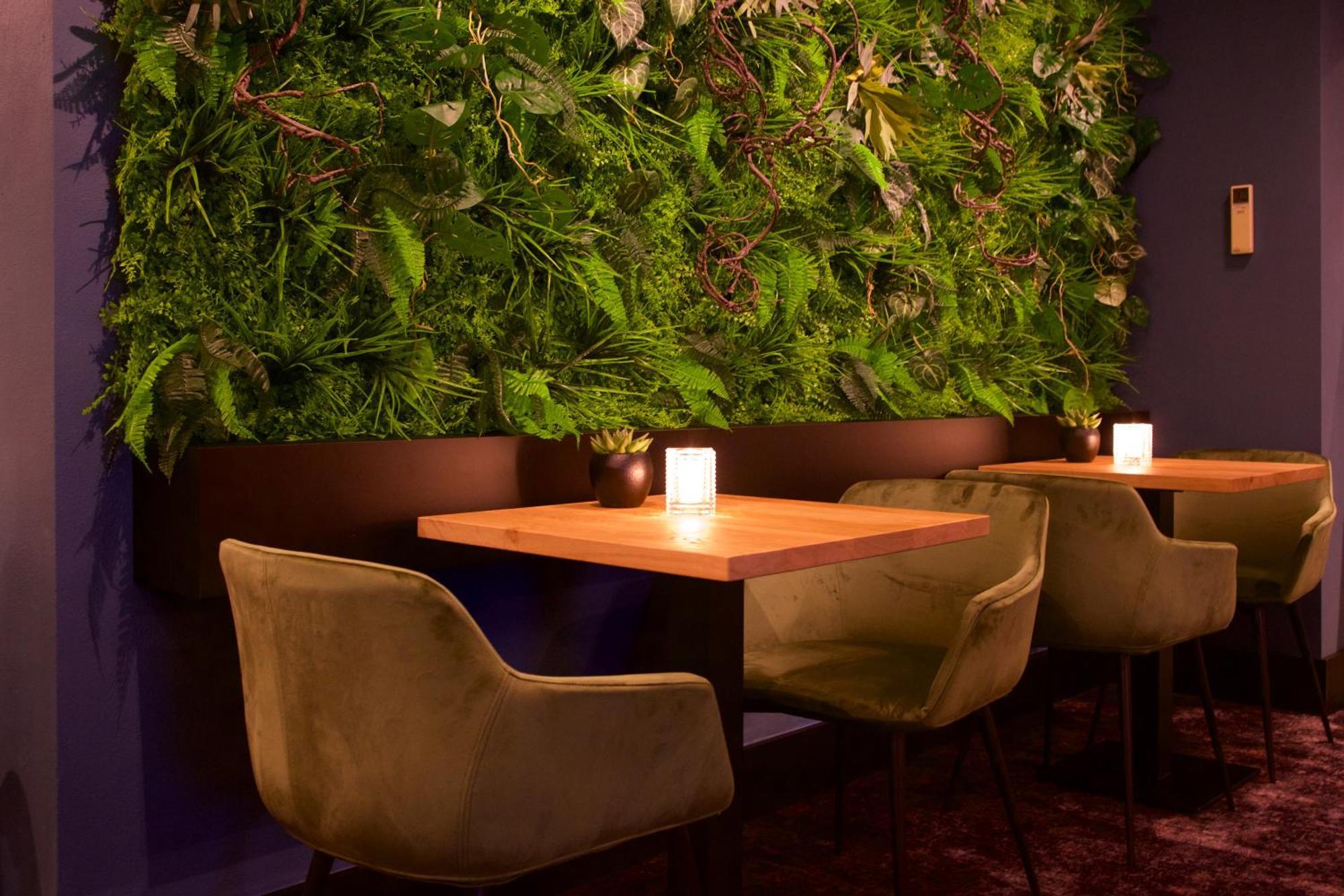 Hotel Arrows Uden Bagian luar foto